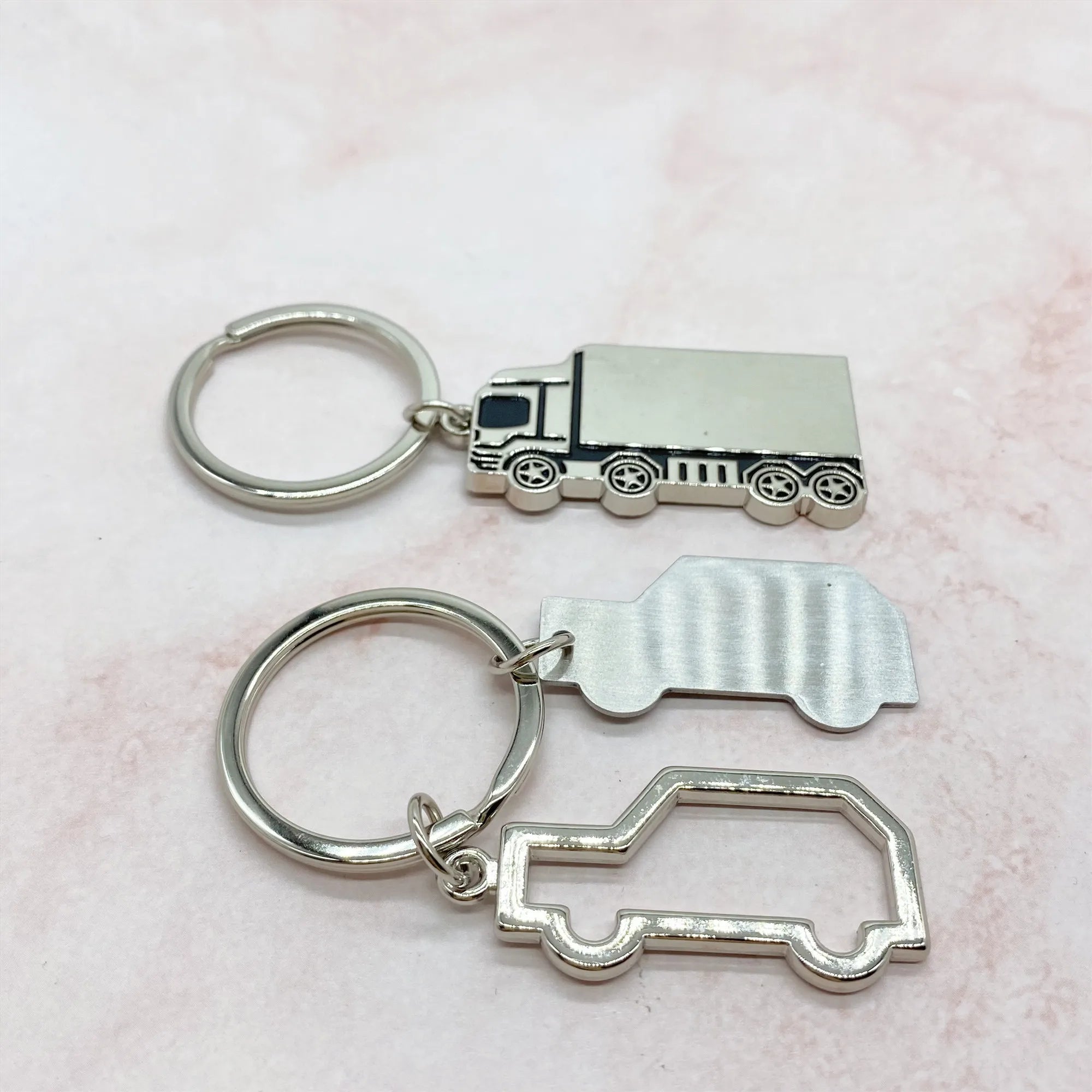 China Manufacturer Souvenir Gift Custom Sublimation Blank 2d Multifunctional Track Metal Keychain