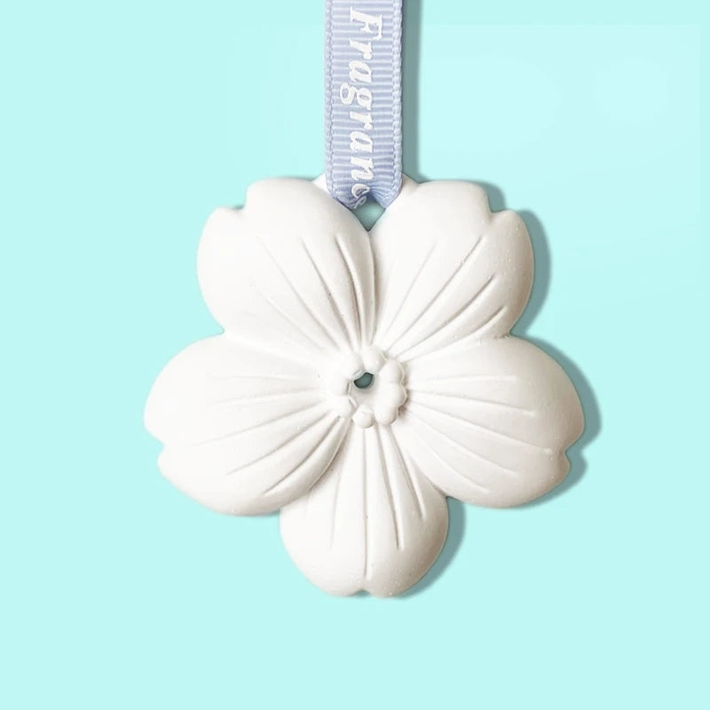 Stocked Home Car Decoration Hanging Wardrobe Air Freshener Scented Ceramic Flower Aroma Porcelain Fragrance Oil Diffuser