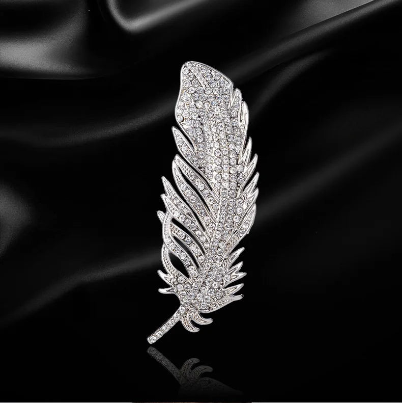 Luxury Fashion Women Coat Suit Pin Brooch Crystal Rhinestone Feather Shape Brooch Bridal Brooch Pin (KBL150)