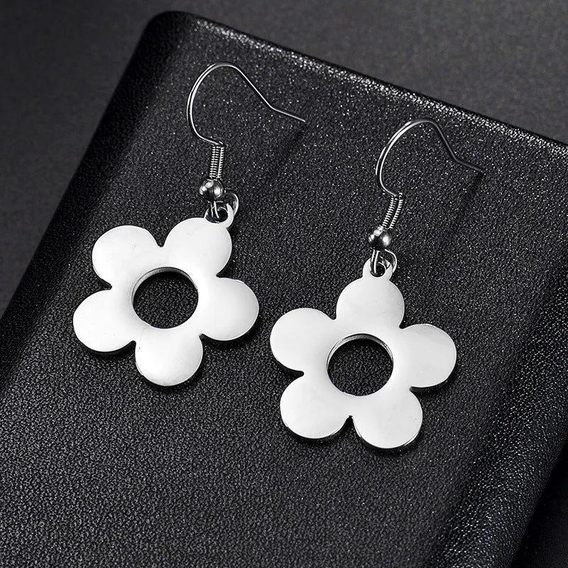 New Personality Hip Hop Stainless Steel Earrings Flower Pendant Earrings for Women
