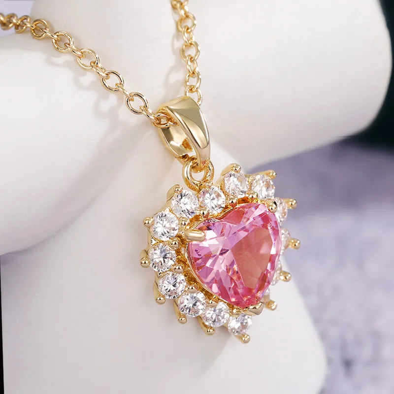 Luxury Full Zircon Love Pendant Necklace Romantic Pink Heart Gold Plated Copper Material for Female Weddings