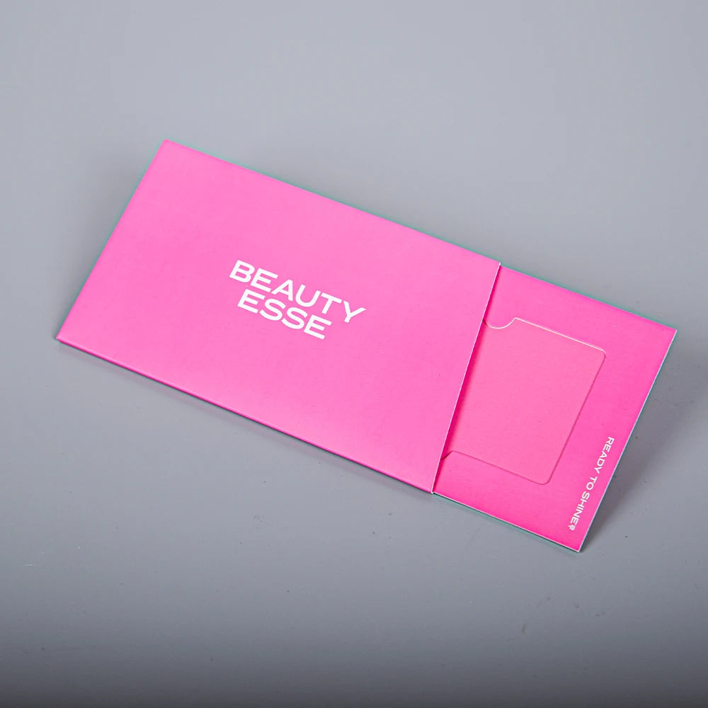 Custom Logo VIP Credit Card Gift Packaging Envelope with Embossing Matt Lamination & UV Coating Paperboard Folders Recyclable