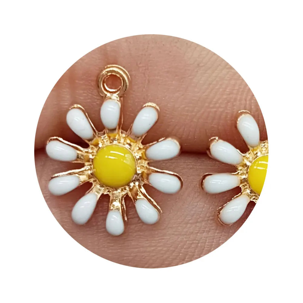 100pcs Adorable Enamel Daisy Flower  Charms Honeycomb Charms Pendants for Jewelry Making Crafts DIY
