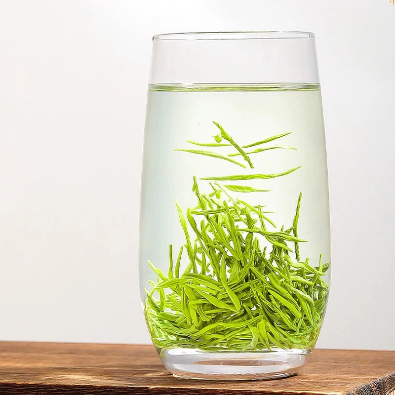 Premium Xinyang Maojian Green Tea Chinese 101 Five Clouds Top Ten Teas Loose Leaf Format Freshly Box New Arrival Gift Tea