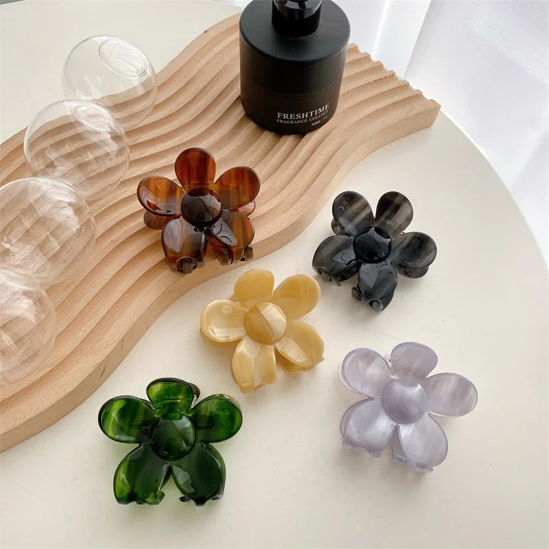 RARA 6.8CM Hot Sale New Hair Accessories Wholesale Hair Claw Clip Gradient Daisy Flower Acetate Woman Hair Clip and Claw