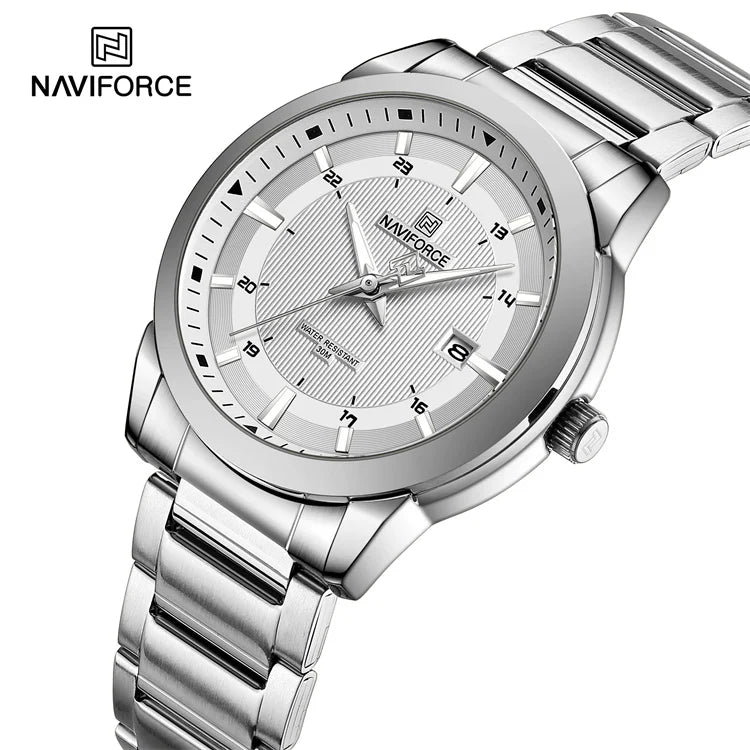 Orologio NAVIFORCE 8029 New Arrival Quartz Mens Watch with Zinc Alloy Metal Case Wristwatch 3ATM Waterproof