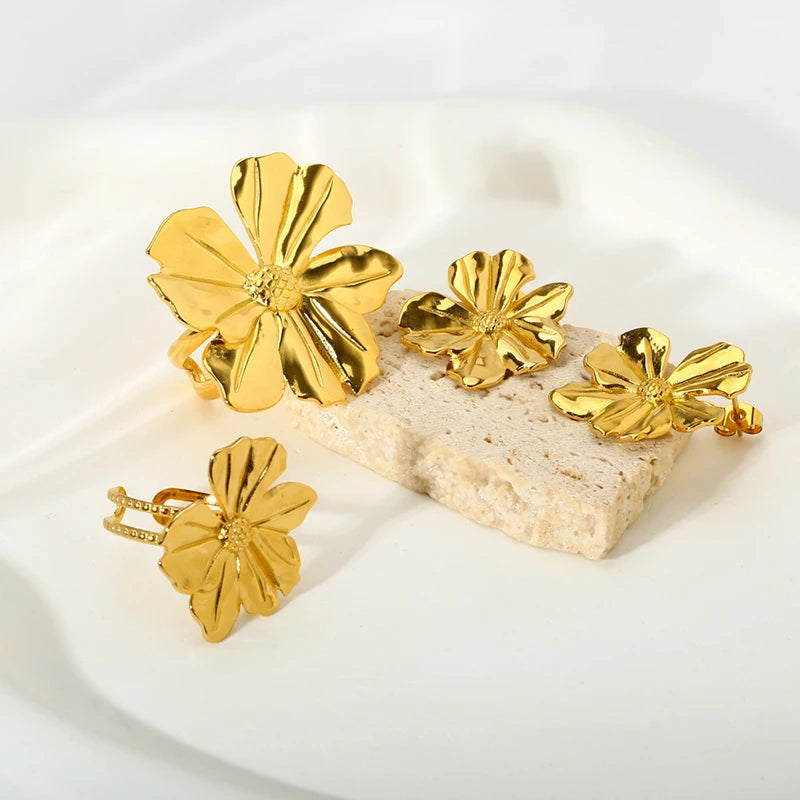 Bohemia Style 18K Gold Plated Stainless Steel Sunflower Dainty Cocktail Ring Open Women Jewelry Set N&X Gift