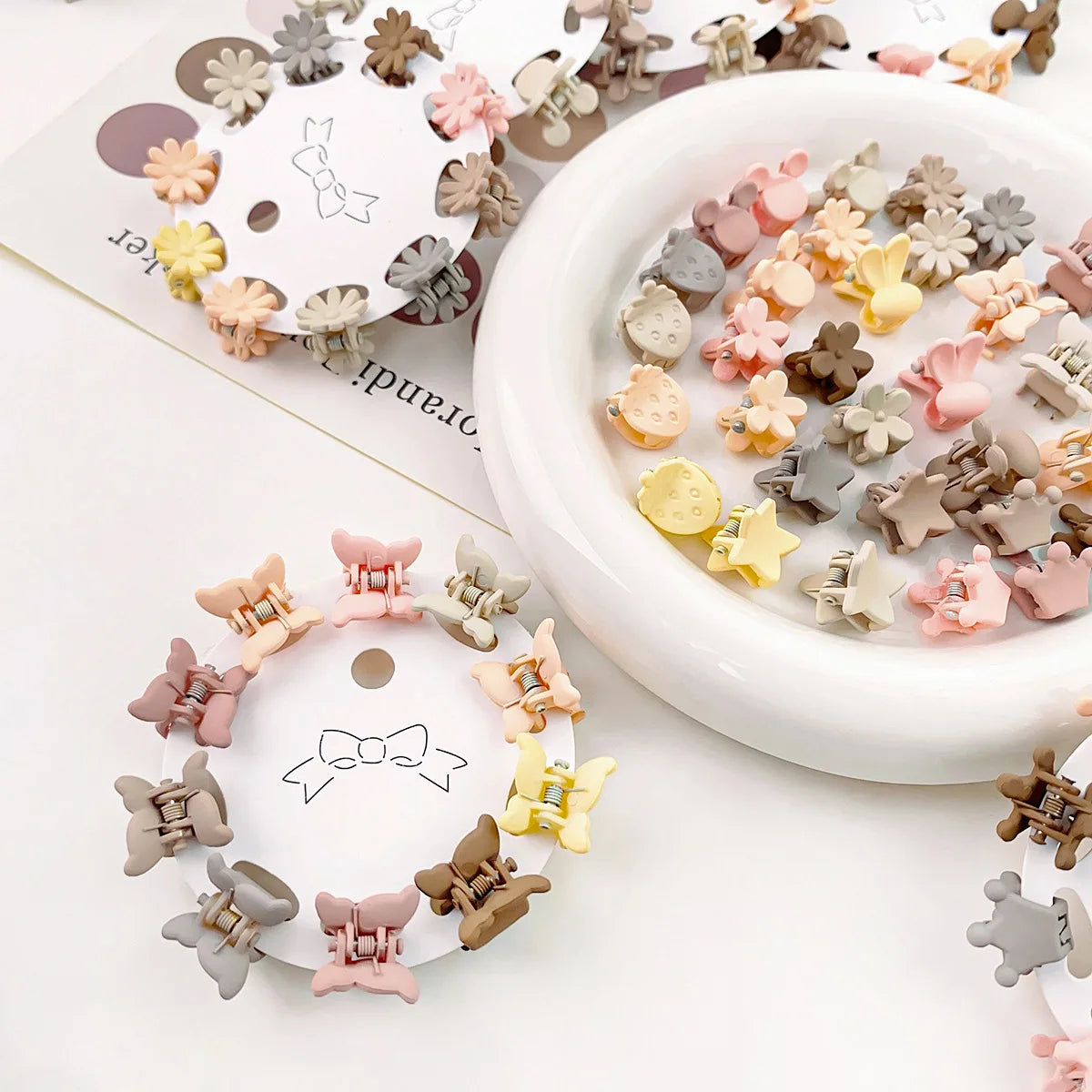 Wholesale 10pcs/set Korean Fashion Matte Rabbit Mini Flower Hair Claw Clips Cute Sweet Star Shape for Baby Girls