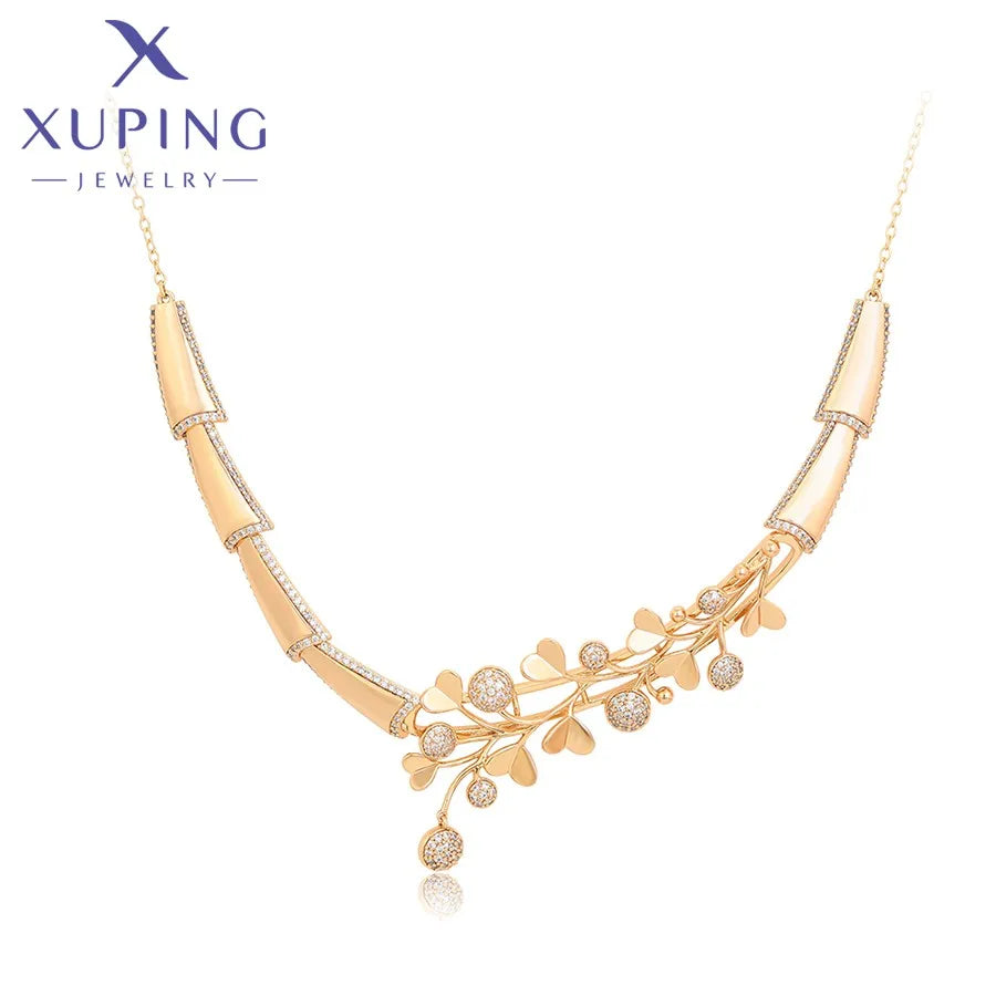 X000460990 Xuping Jewelry Fashion Exquisite Diamond 18K Gold Color Jewelry Necklace Ladies Necklace