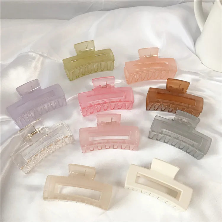 Wholesale 8cm Acrylic Hair Claw Clip Large Women Hair Accessories Claw Clip Transparent Summer Color Hair Clip