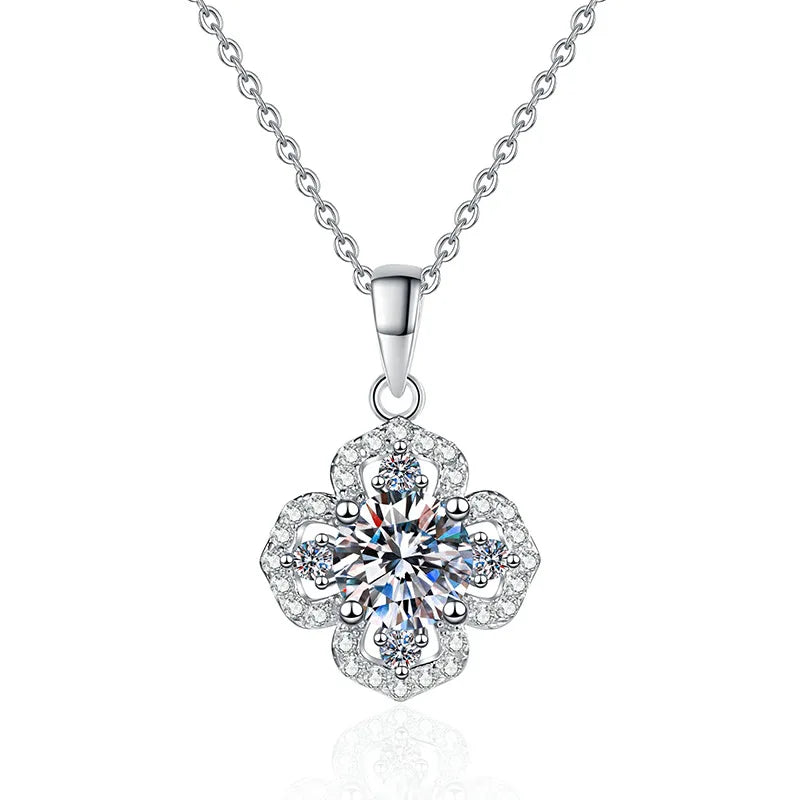 Fine Jewelry D Color 1Carat Moissanite Diamond Jewelry 925 Sterling Silver Flower Moissanite Pendant Necklace for Women