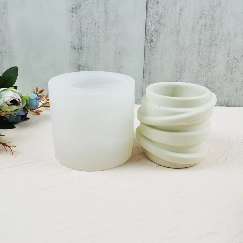 Early Riser Nordic Simple Ring Art Silicone Cup Mold for Gypsum Cement Resin Aromatherapy Bedroom Decoration or Cake Tools