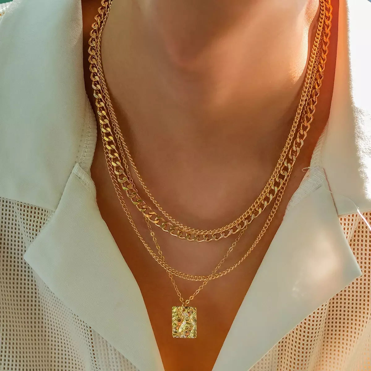 SHIXIN Fashion Personality Niche Chain Folded Collar Accessories Sweet Cool Snakeskin Geometric Pendant Necklace for Men Jewelry