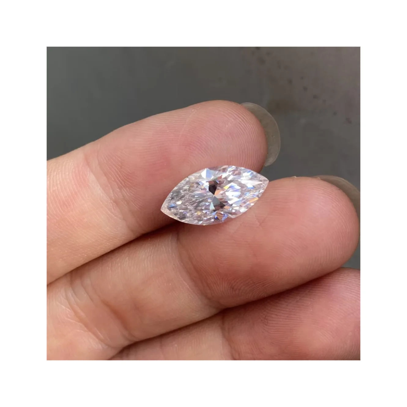 GRA Certificate VVS1 D White Moissanite Colorless 6*12mm 2CTS Loose Gemstone Marquise Cut Moissanite