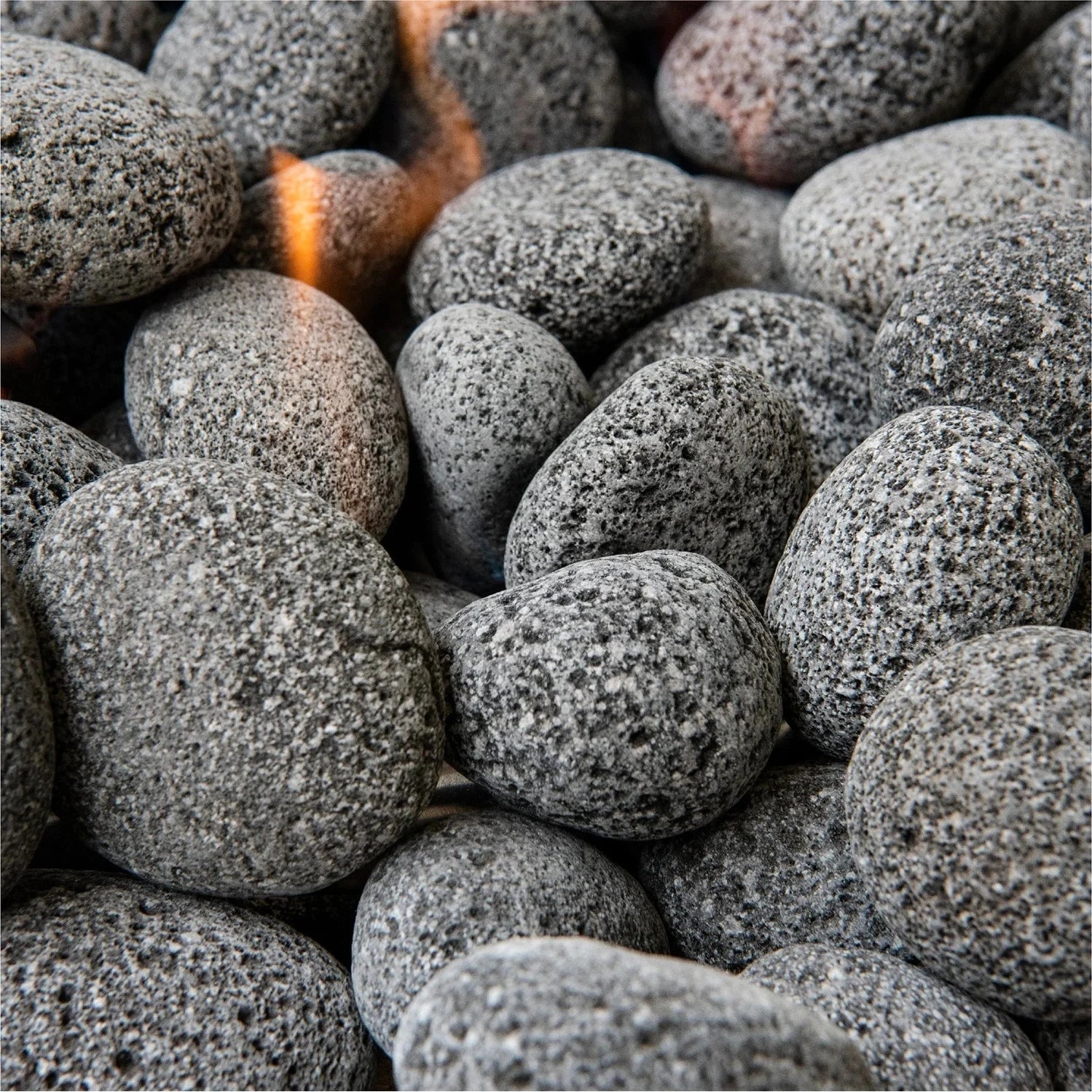 High Quality Modern Tumbled Lava Rocks Volcanic Stone Pebbles Fireplace Fire Pit Aquarium BBQ Fire-Resistant Durable Waterproof