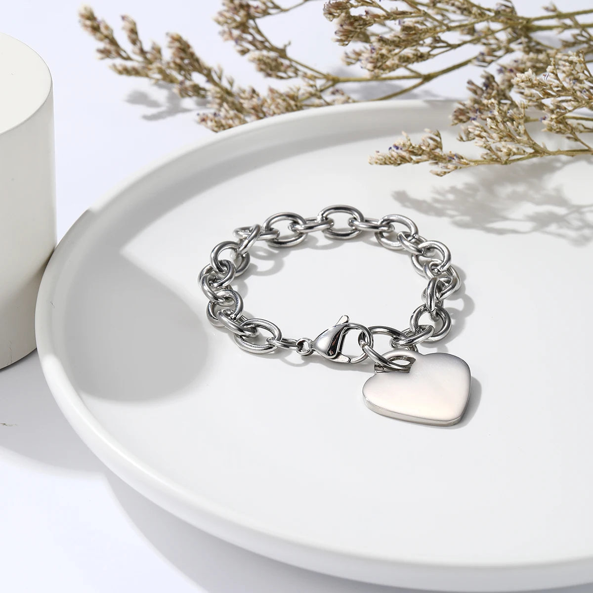 Wholesale Classic Style Gold Stainless Steel Heart Charm Bracelets for Women Polished Love Heart Bangles with Number Pattern