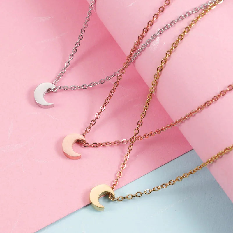 INS Best Selling Gold Plating Titanium Steel Moon Pendant Necklace No Fade Stainless Steel Moon Necklace for Woman Gift