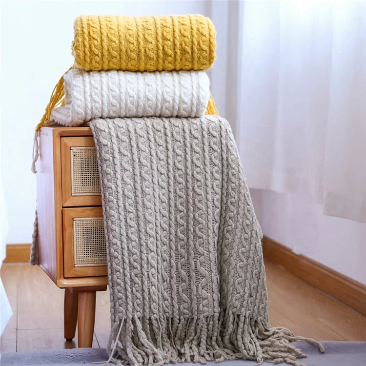 Big Size Pompom Grey Custom Woven Blanket White Fluffy Tassel Home Custom Wool Knit Blanket Chunky/