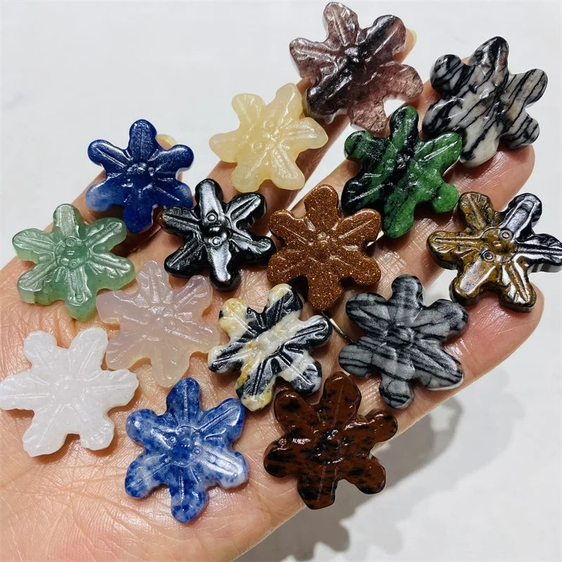 Mixed Healing Gemstone Crystals Christmas Ornaments Mini Crystal Snowflake Carving for Gifts