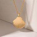 Boho Scallop Conch Shell Necklaces 18k Gold-plated Stainless Steel Ocean Sea Shell Pendant Necklace Summer Beach Jewelry