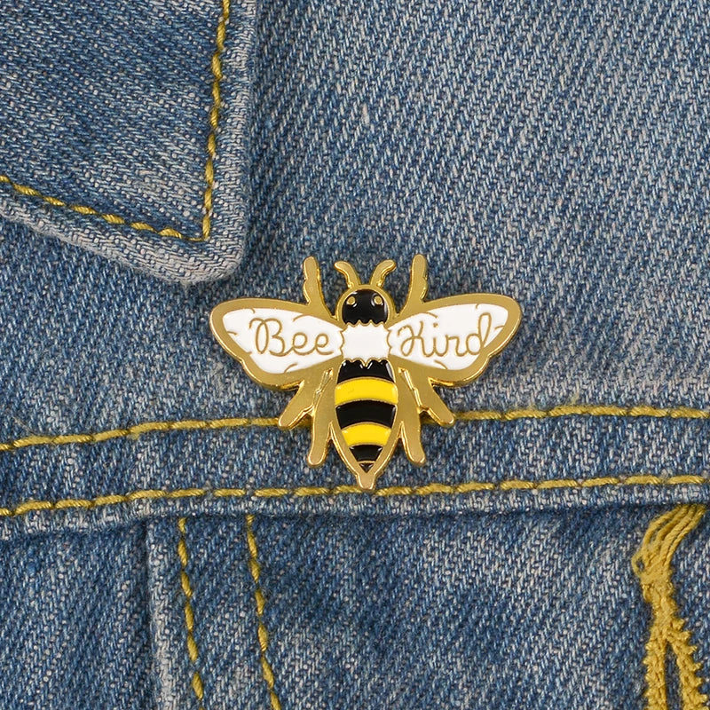 Cute Animal Woodland Fox Bee Flower Rabbit Plated Metal Lapel Pins Brooches for Dresses