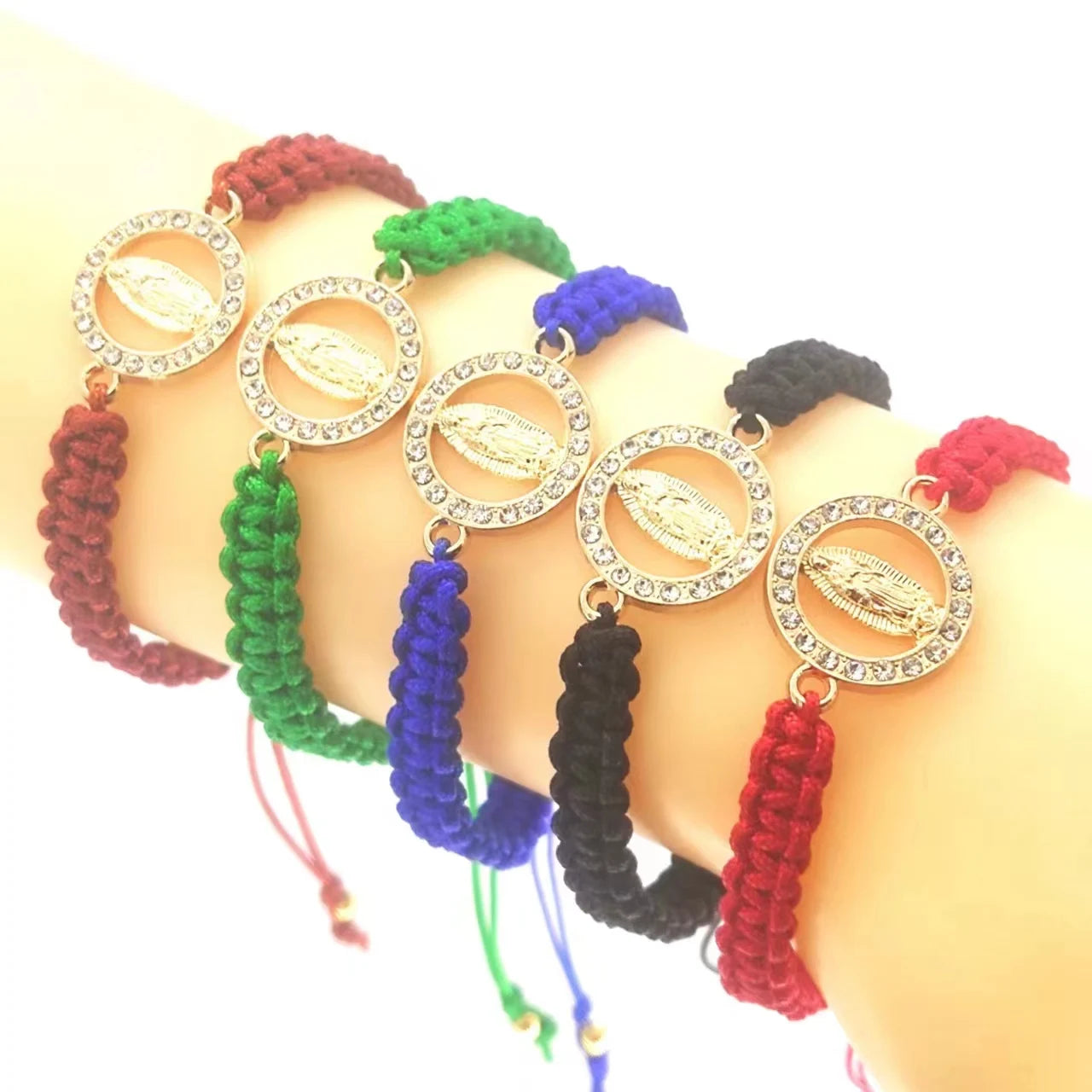 KDC1407 Wholesale Fashion Latest Handmade Macrame Religious Virgin Mary  Macrame Rope Bracelet