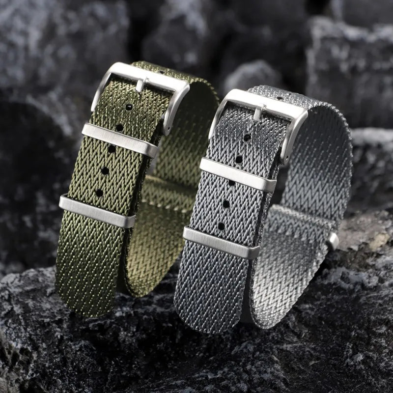 Customized 20mm 22mm One Piece Woven Seatbelt Nylon Watch Band Premium Soft Fabric SharkTooth Pattern Watch Strap Bracelet