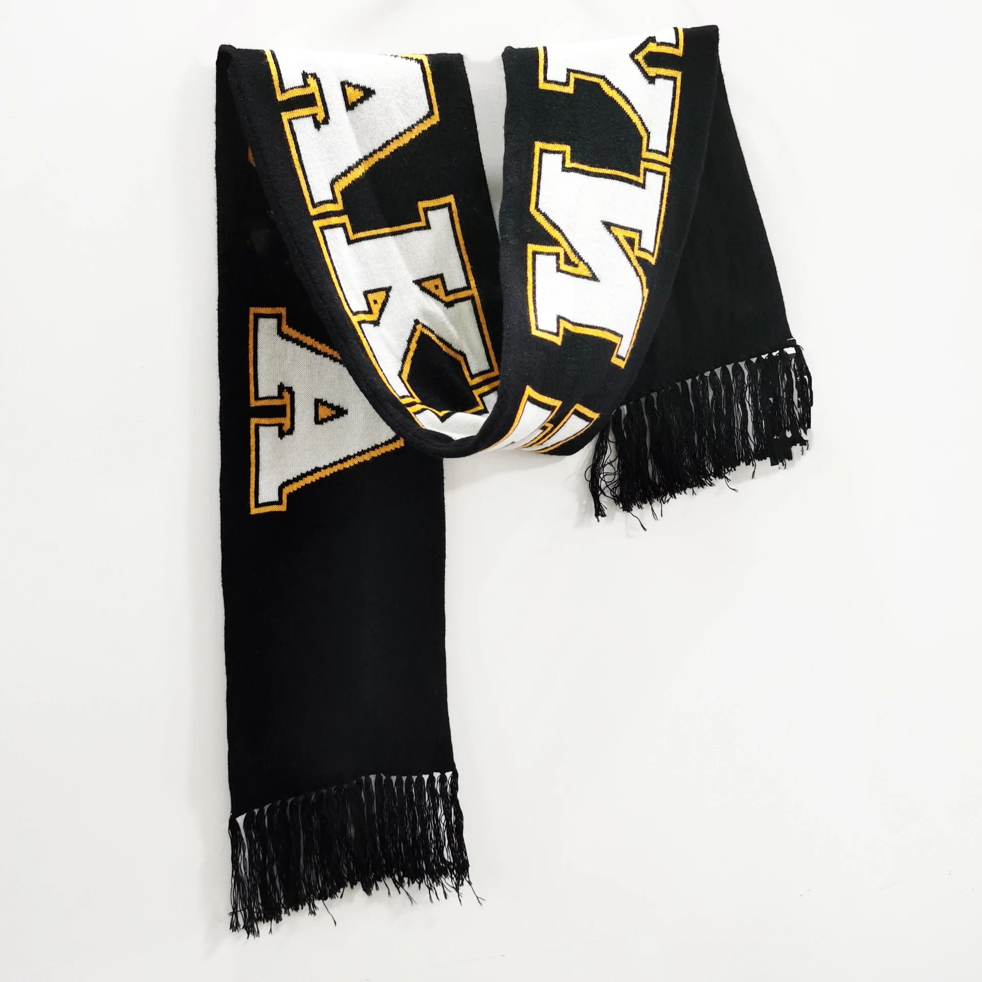 Custom Wholesale Sport Supporter Knitting Team Jacquard Football Clubs Fan Soccer Acrylic Winter Football Scarf