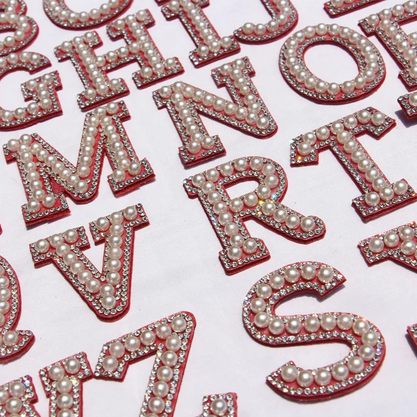 Customized New 26 Letter Patch Pearl Autohesion Rhinestone Pearl Letter Patch