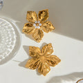 18k Gold Stainless Steel Faux Pearl Flower Earrings with Delicate Design Chic Everyday Wear Party Fashion Jewelry