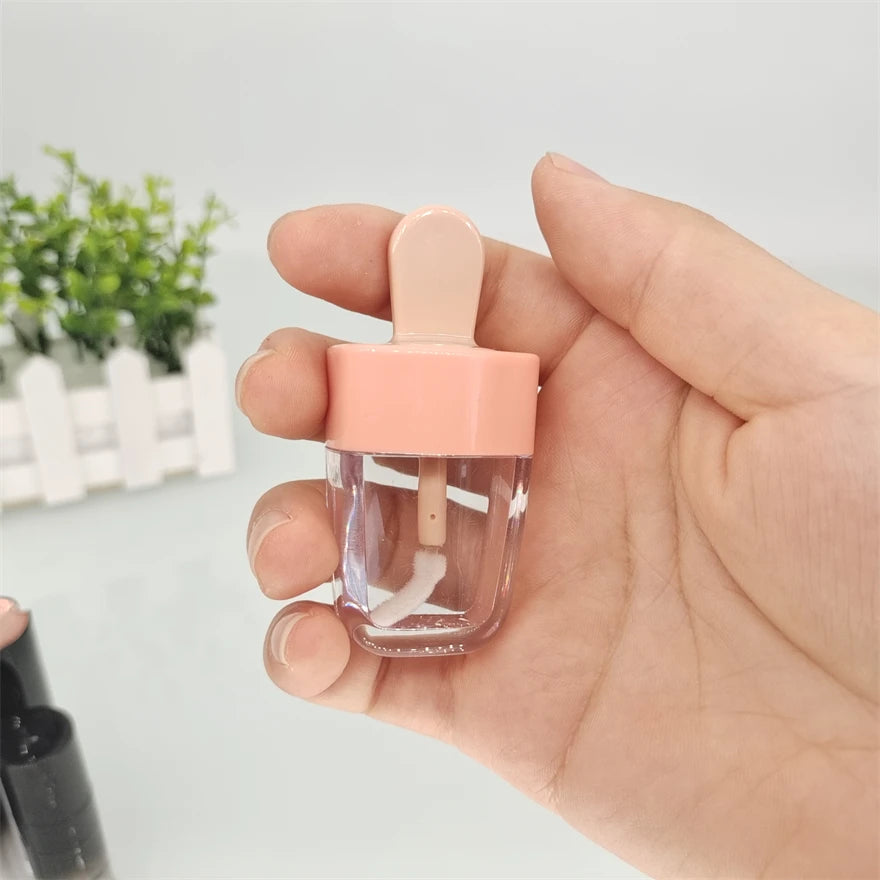 Factory Wholesale Spot Cute Mini Lip Glaze Tube Lip Gloss Empty Tube 8ml Cosmetic Packaging Material Can Be Customized