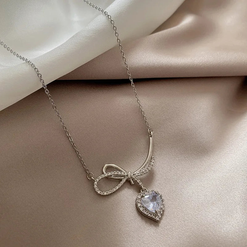 European and American Fashion love Zircon Titanium Steel Necklace Bow Collarbone Chain