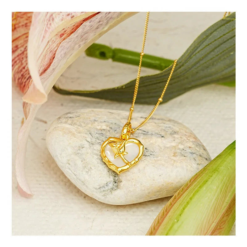 Fast Delivery Jewelry 925 Sterling Silver Necklace High-end Original Rose Heart Pendant Necklace
