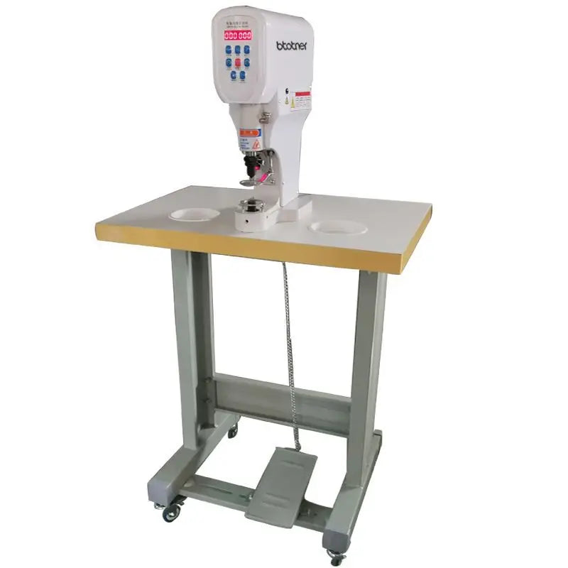 679XY Automatic Snap Button Machine Semi-automatic Computer Anti-hand Button Machine for Clothing Buttoning