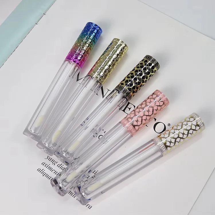 Yueshunxing 4ml Round Hollow Out Pattern Empty Lip Gloss Tube with Brush