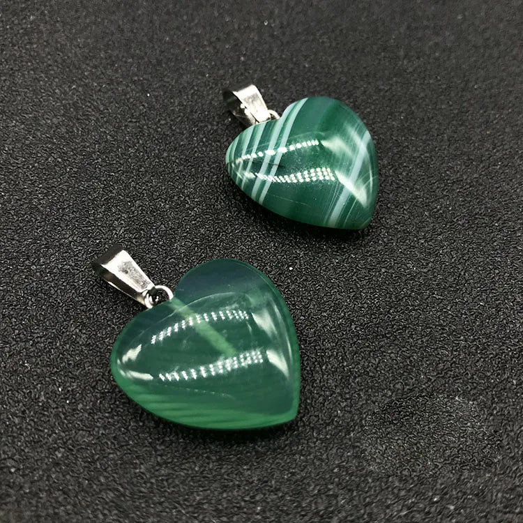 2026 Wholesale Promotion Heart Shape Gemstone Pendant Charm for Jewelry Crystal Chips