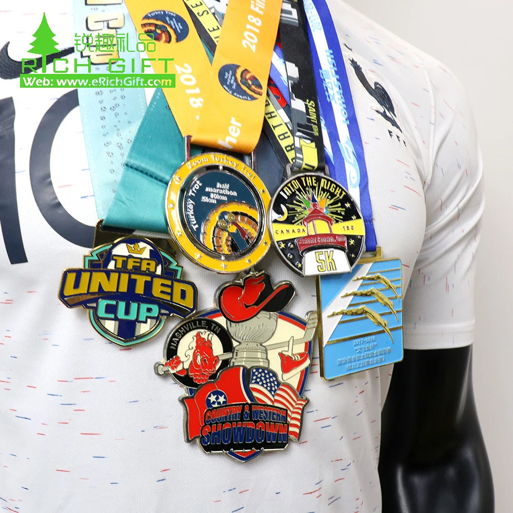 Professional Custom Your Own Logo Zinc Alloy 3D Gold Metal Award Manufacturer Design School Karate Marathon Running Sports Medal