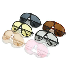 2024 One Piece Champagne Sunglasses Plastic Pc Frame Oversized Gradient Sunglasses Female Shades Women