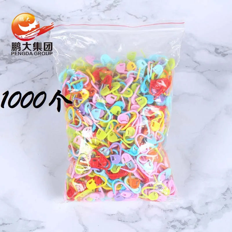 High Quality 22mm Plastic Knitting Stitch Marking Safety Pin with Small Buckle No Coil Colored Needle Clip Crochet Hook Hand Use