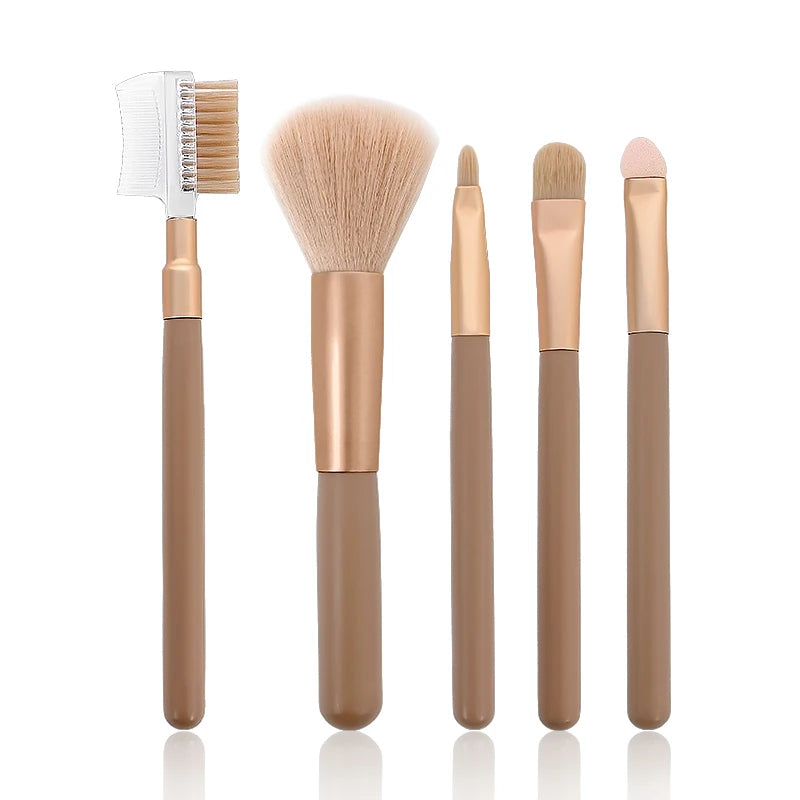 High Quality Luxury Travel Makeup Brush Set High Grade Soft Touch Face Brush Foundation Portable Handle Trending High Quality