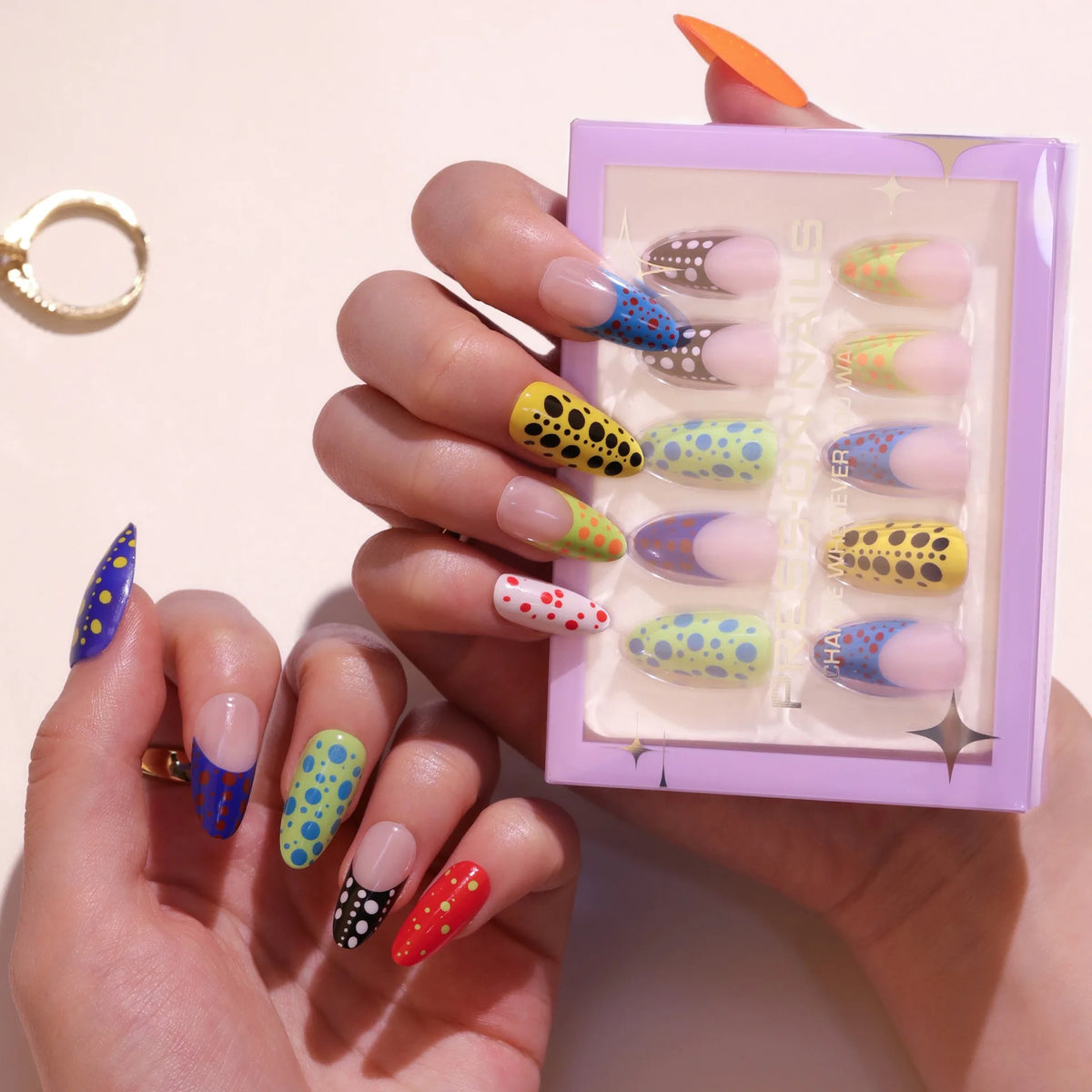 Soft Gel 30 Pcs GD15 Short High-end French Colorful Polka-dot Short Almond Shape Acrylic Press on Nails Customize False Nails MegaBDM