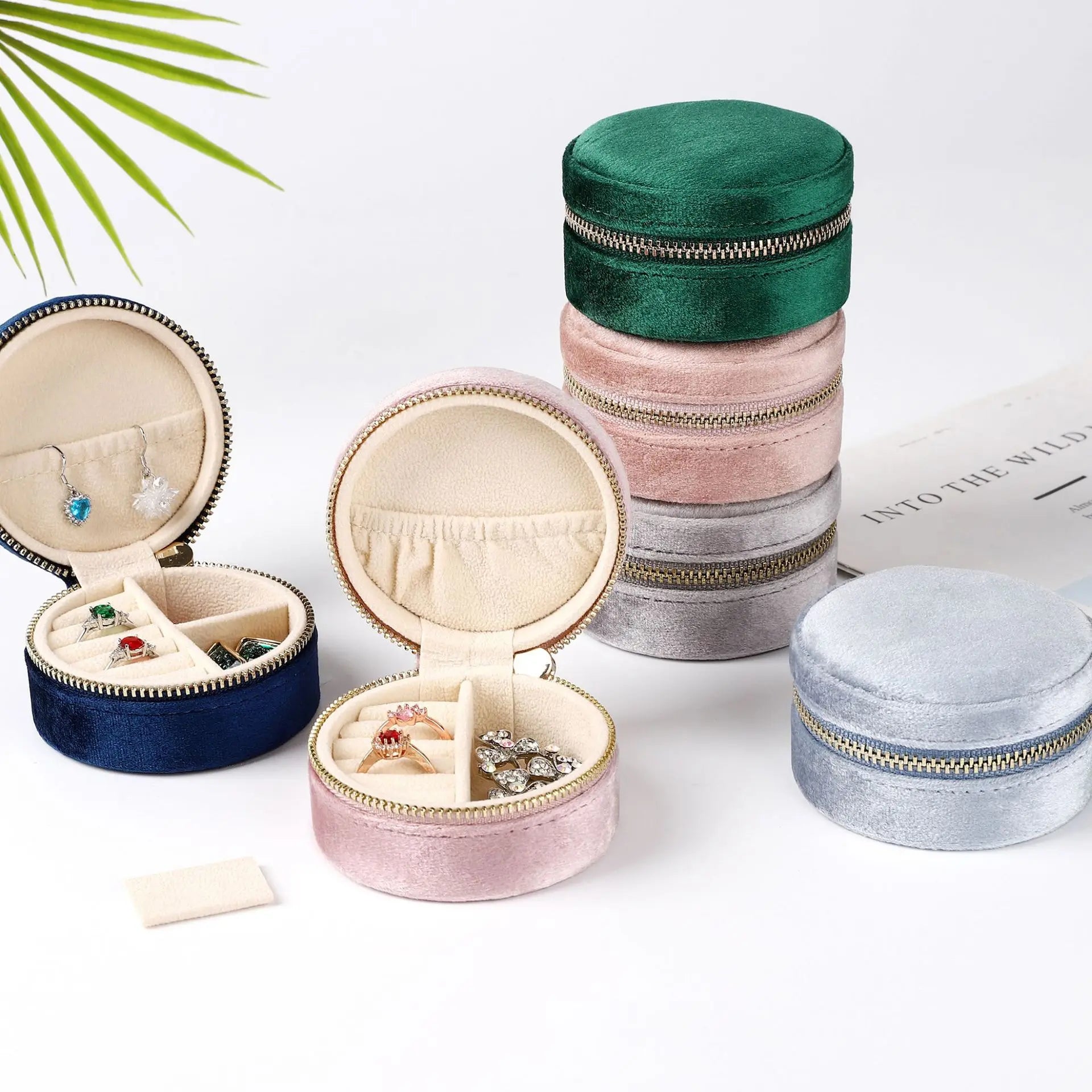 Custom Logo Travel Jewelry Box Portable Ring Zipper Velvet Storage Case Small Jewellery Packaging Velvet Necklace Box