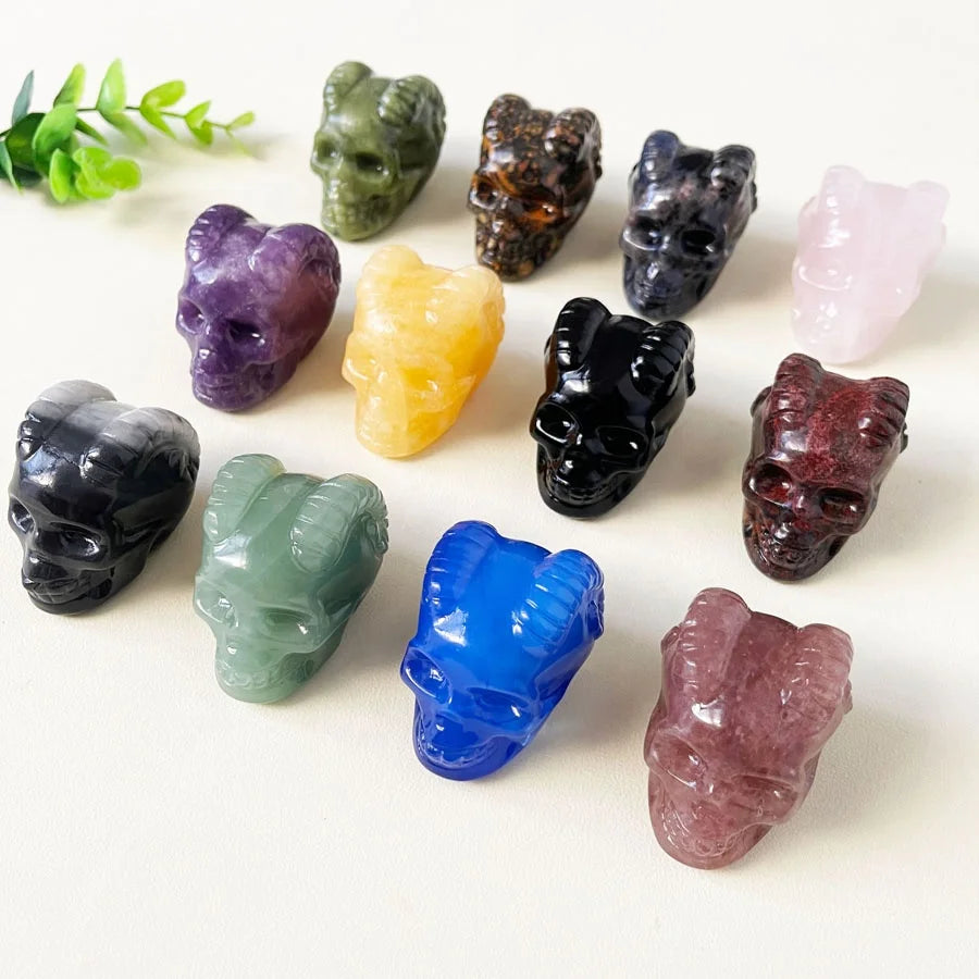 Wholesale Tai Chi Jade Horned Skulls Carved Crystal Stone Skulls Heads With Ram Horns