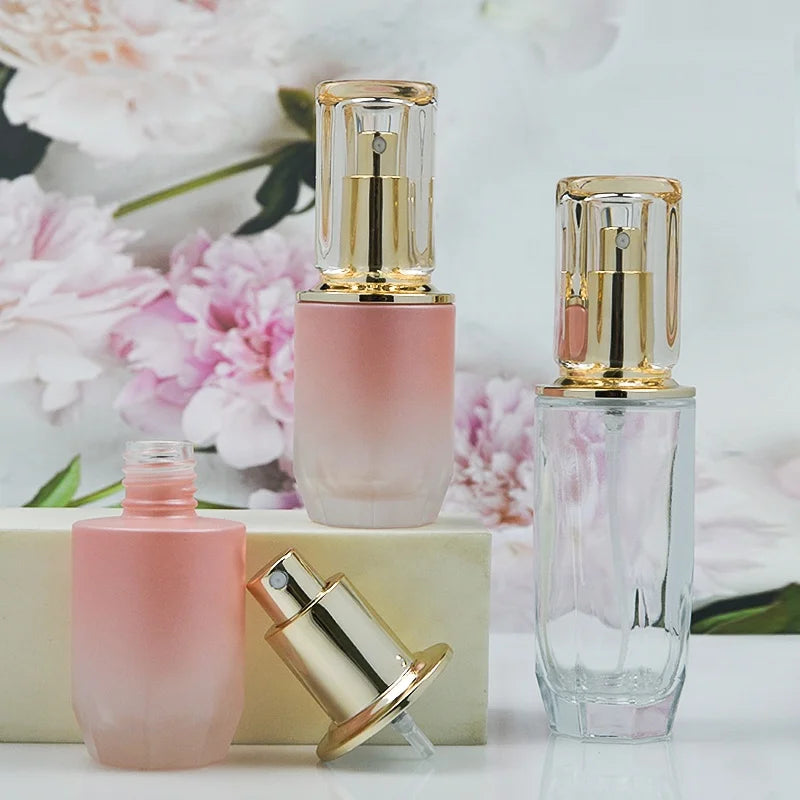 30ml 50ml Luxury Customized Skin Care Cosmetic Glass Bottle Essential Oil Cream Spray Bottle Toner Lotion Bottle with Pump