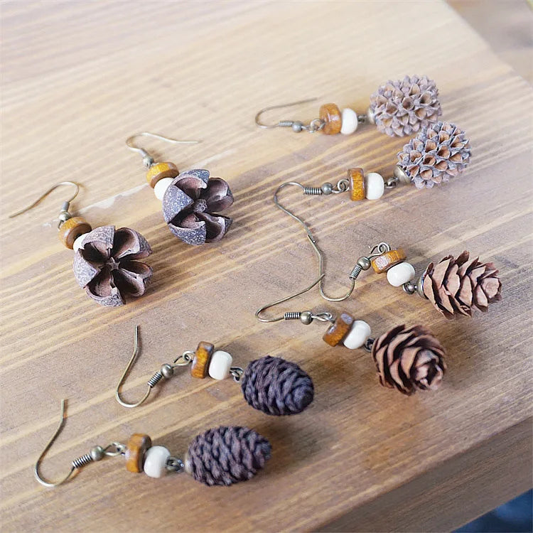 New Natural Wooden Fruit Pendant Earrings Retro Dried Acorn Nut Pinecone Fruit Pendant Earrings for Women Daily Jewelry