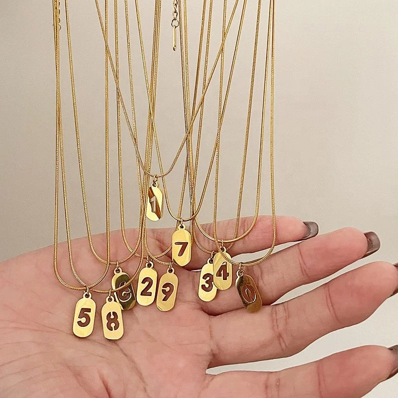 Round Snake Bone Chain Numeral 0-9 Pendant Necklace Freely Combination Lucky Number 7 Charm Stainless Steel for Women 2024
