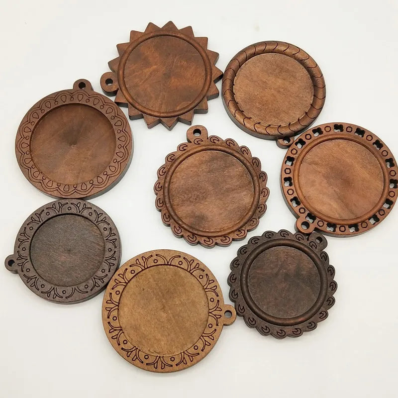 Retro Pattern Wood Jewellery Accessories DIY Round Blank Base Setting Bezel Charm Pendant for Jewelry Making