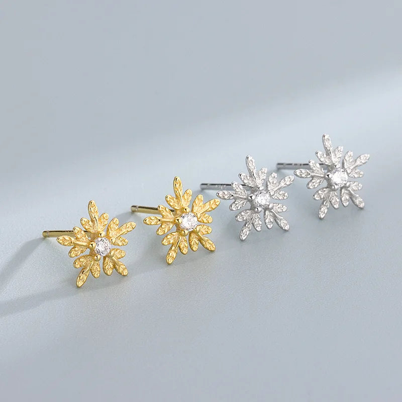 Cute Design S925 Sterling Silver CZ Snowflake Stud Earrings 925 Silver Jewelry for Women RE3206