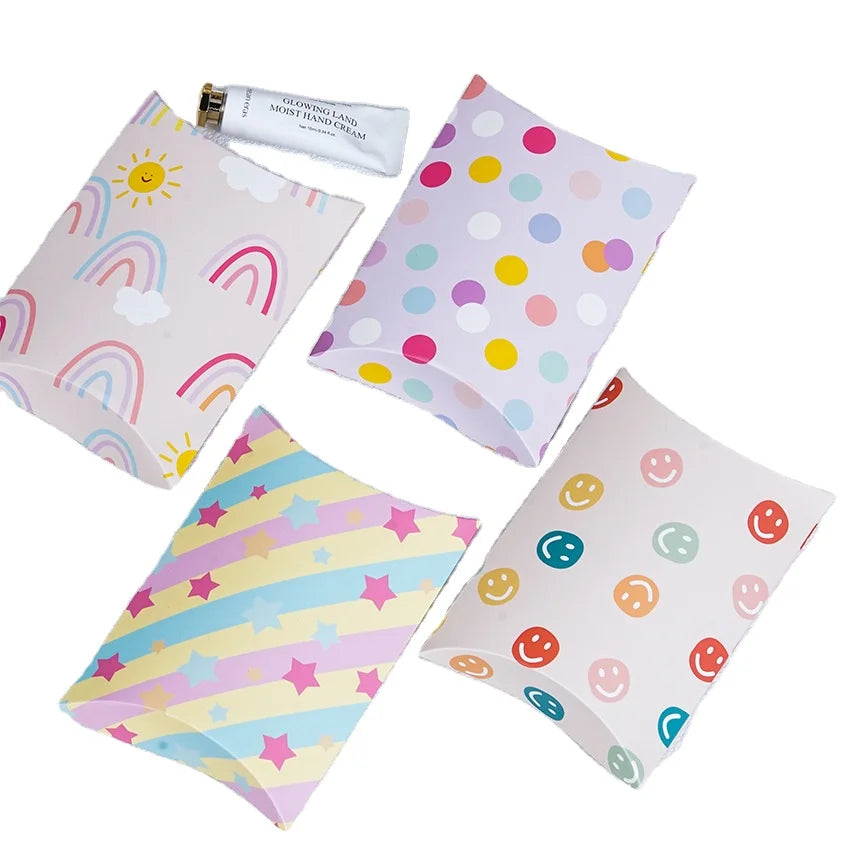 Wholesale Luxury Reasonable Price White Cardboard Pillow Candy Paper Box Pillow Shaped Gift Boxes Packaging for Birthday
