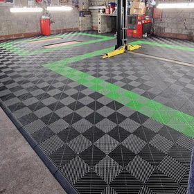 Hot Sell 400*400*18mm Durable Parking Hot Sell Pp Garage Interlocking Plastic Floor Tiles Car Wash Shop Interlocking Floor Tiles